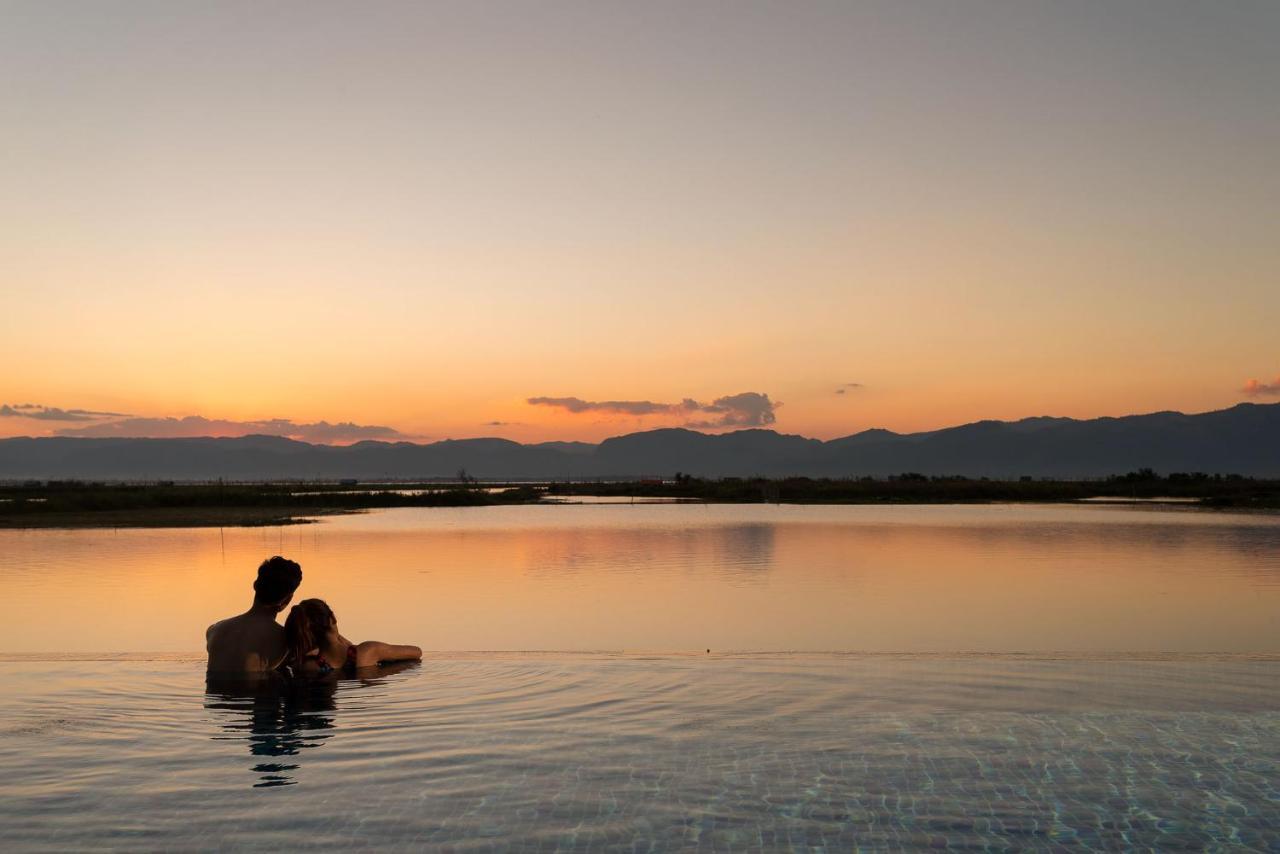 ノボテル インレー レイク ミャット ミン Inle Lake エクステリア 写真